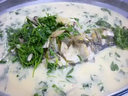 Soup with seedling grass mandarin fish