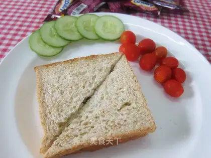 Garlic and pork floss sandwich