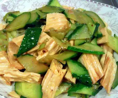 Sweet and spicy tofu bamboo mixed with cucumber