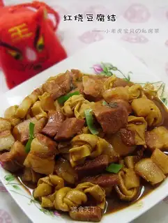 Braised tofu knot