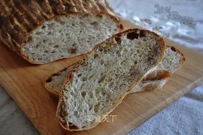 Brown sugar walnut bread