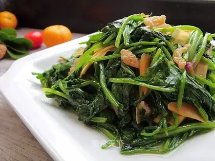 spinach with oily residue