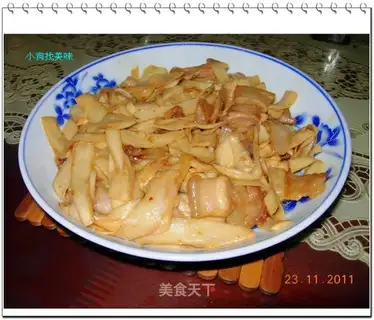 Mushroom with oyster sauce