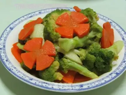 stir-fried broccoli