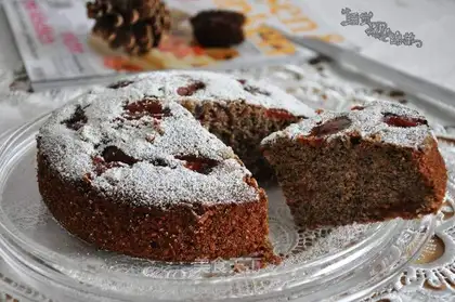 Buckwheat and hawthorn cake