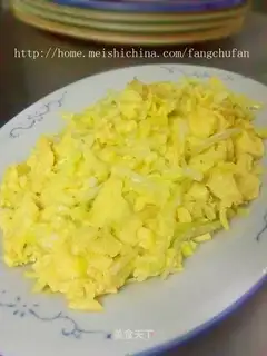 stir-fried eggs with leeks
