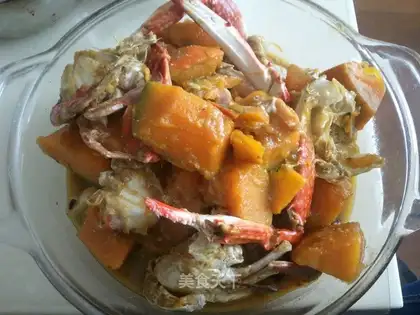 Pumpkin stewed crab