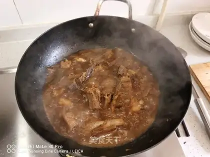 Red burn ribs