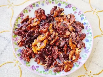 Salt walnuts