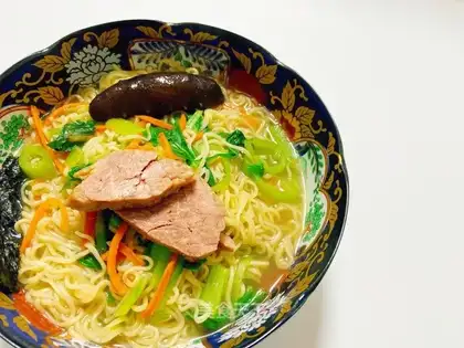 Fancy face