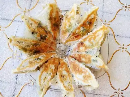 Crystal pan paste