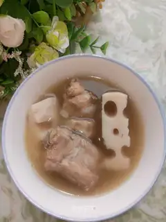 Liang's ribs soup