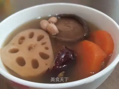 Carrot mushroom date soup