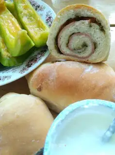 Bacon garlic bread