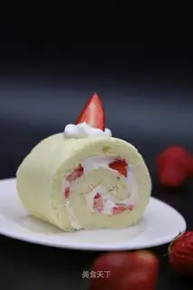 Strawberry roll