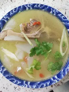 Cow scorpion radish soup