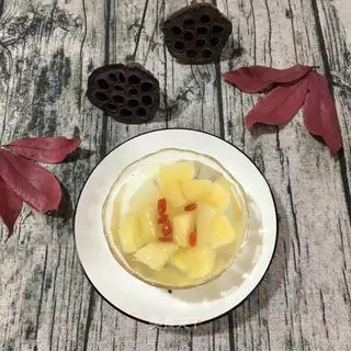 Iced Sydney Apple