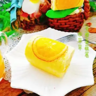 Orange cake roll