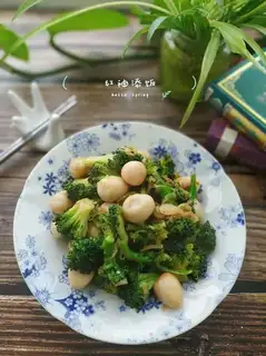 Orchid fried quail eggs