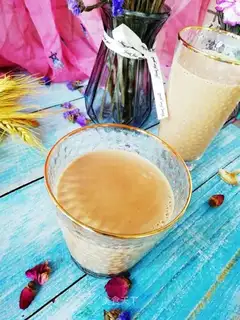 Rose, sugar, milk