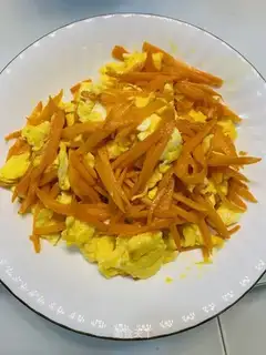 Carrot fried eggs