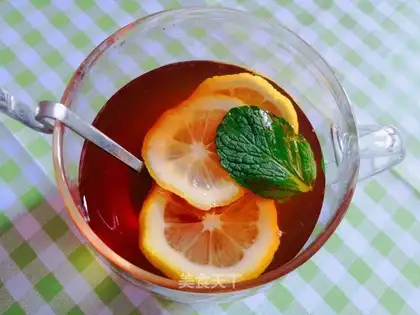 Honey mint lemon tea