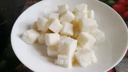 Milk diamonds