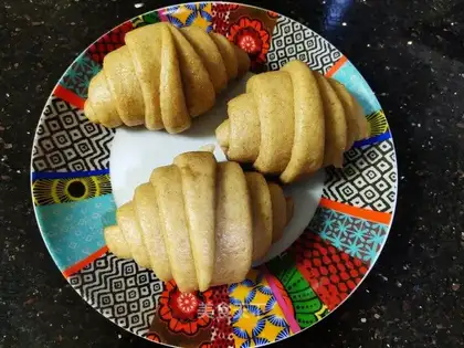 Allegra horn buns