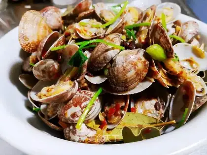 Pop clams