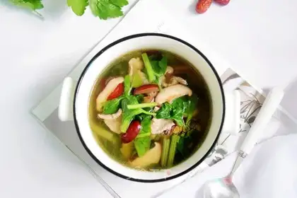 Celery mushrooms, skinny broth