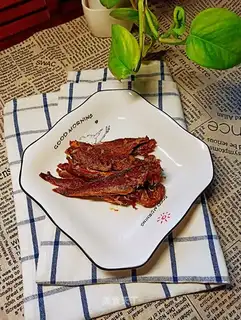 Snack, yellow fish