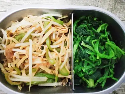 Bean sprouts