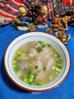 Potato-head onion soup