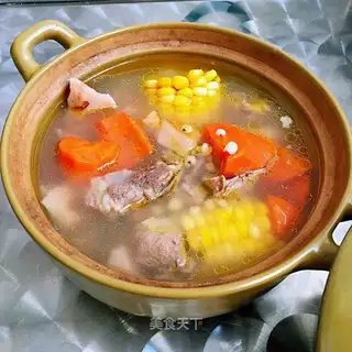 Corn radish, bone soup