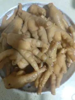 Chicken claws