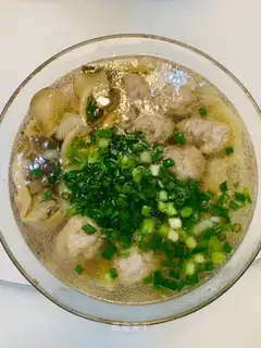 Pumpkinball soup