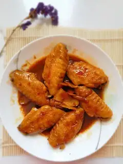 Ming-ging chicken wings