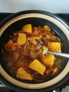 Three fungus mushroom soup