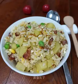 Potato sausage fried rice
