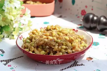 Soybean sprouts