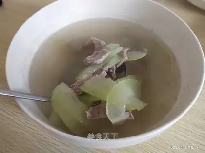 Skinny melon soup