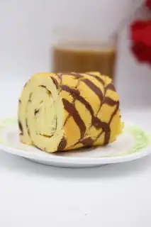 Chiva Cake Roll