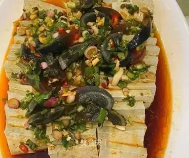 Frozen eggs and tofu