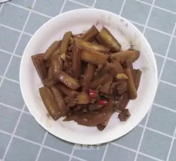 Meat and eggplant