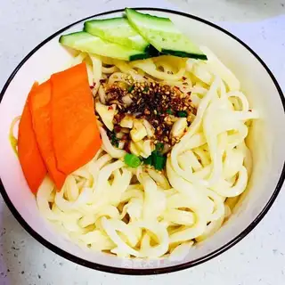 Oily stick noodles