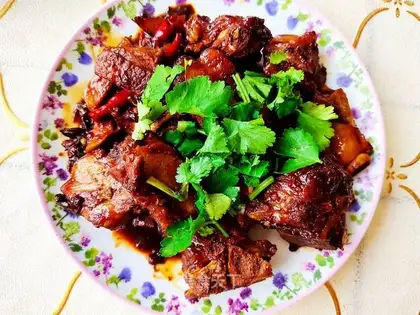 Red burn ribs