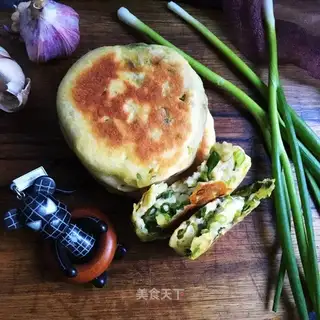 Noodles onions
