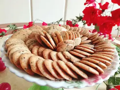 Peanut sesame egg cookies