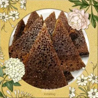 A hive cake