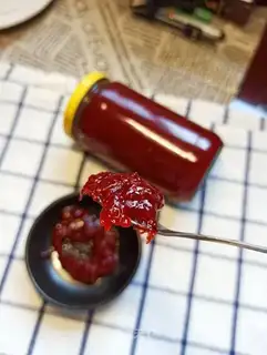 Strawberry sauce